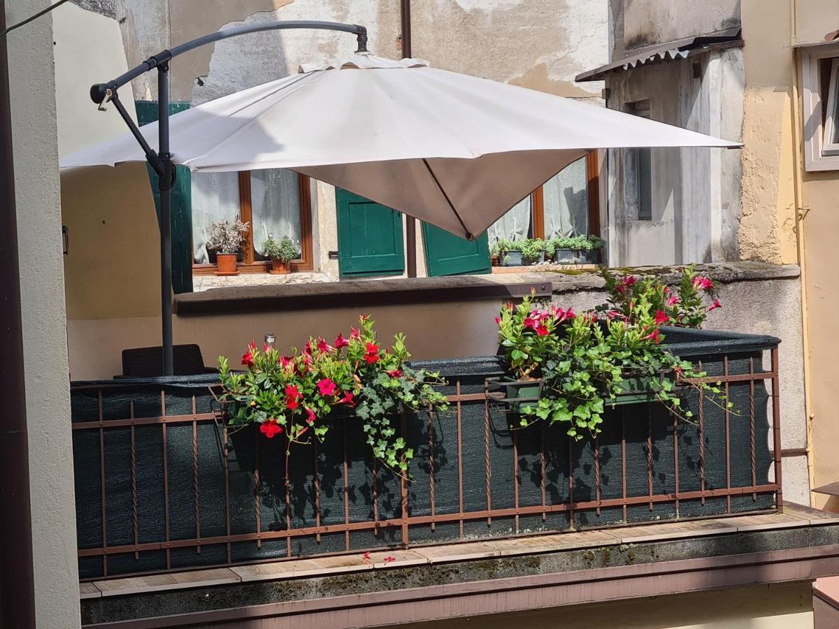 Via Mezzaterra 10 Apartment Feltre Bagian luar foto