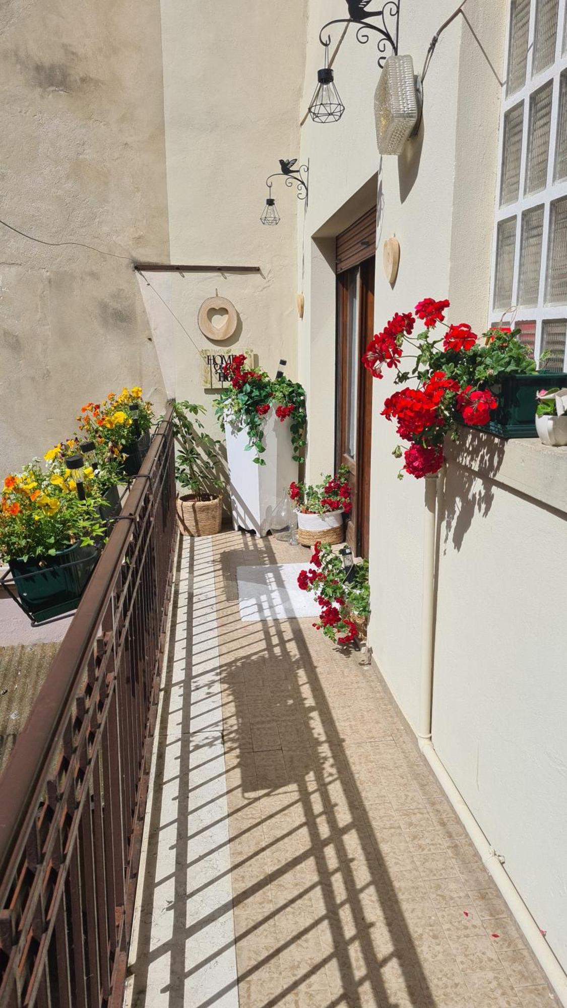 Via Mezzaterra 10 Apartment Feltre Bagian luar foto