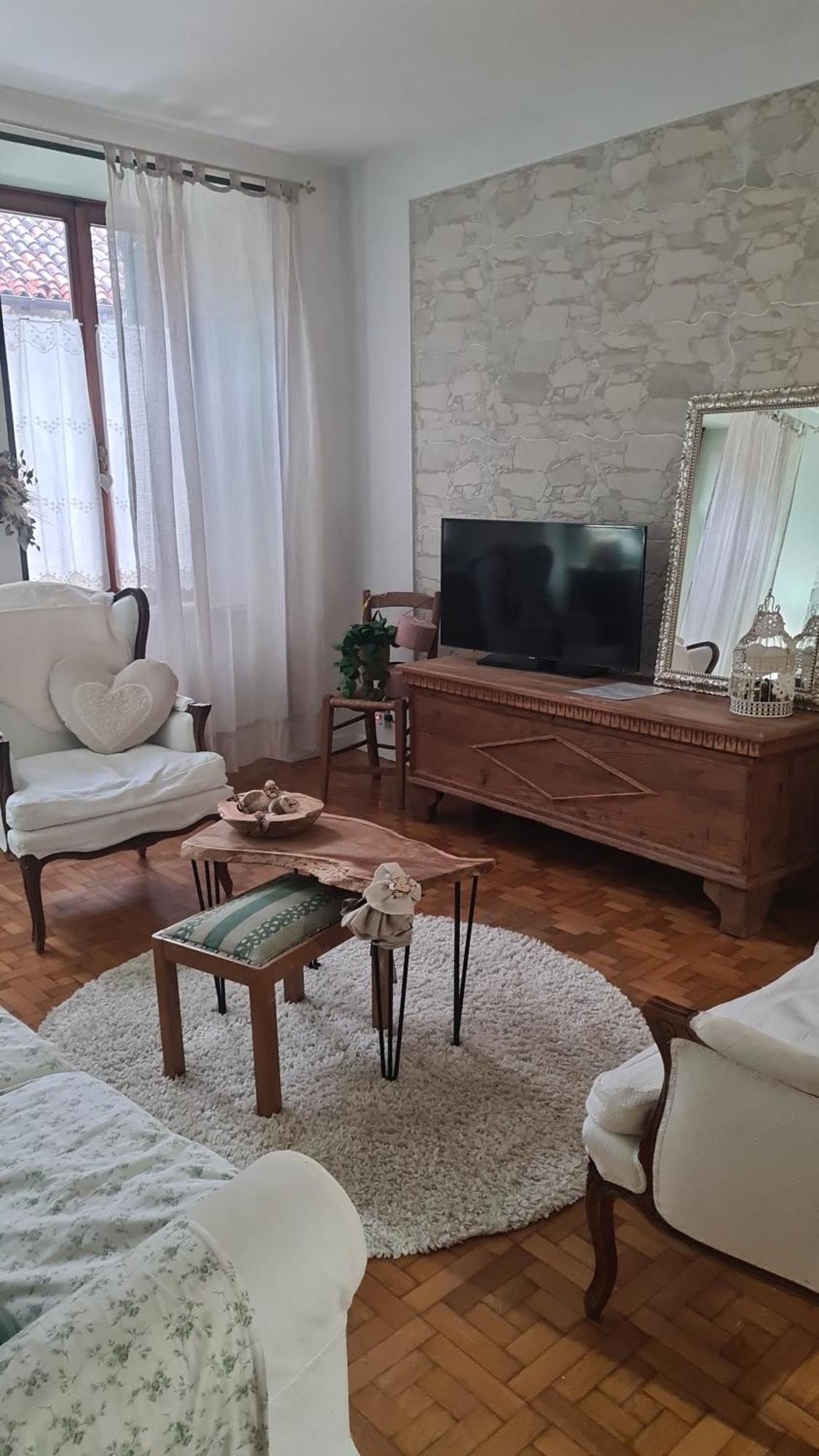 Via Mezzaterra 10 Apartment Feltre Bagian luar foto